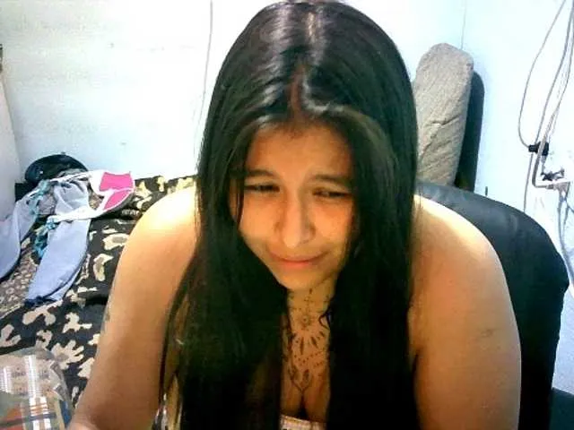 Live sex webcam photo for perfect-smile #273105194