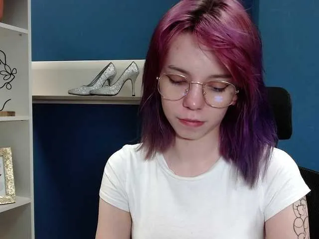 Live sex webcam photo for perfectAlice #273752777