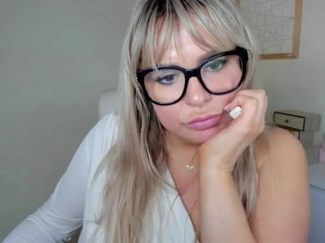 Live sex webcam photo for perfectDIANA #277414147