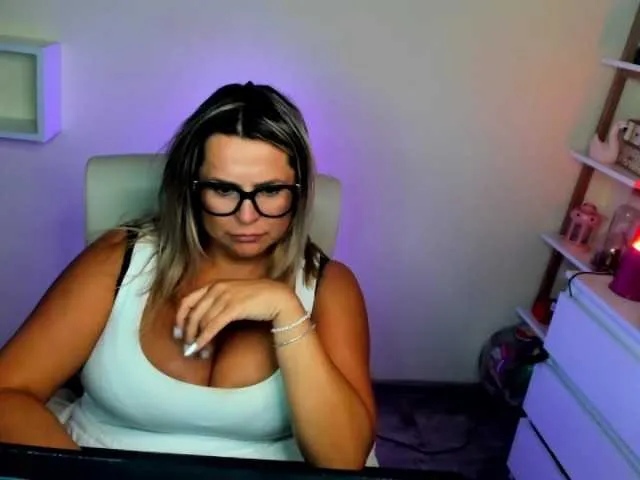 Live sex webcam photo for perfectDIANA #291726237