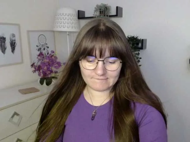 Live sex webcam photo for perfectJulie #291701867