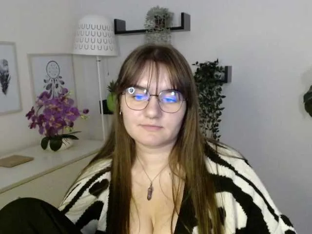 Live sex webcam photo for perfectJulie #291927915