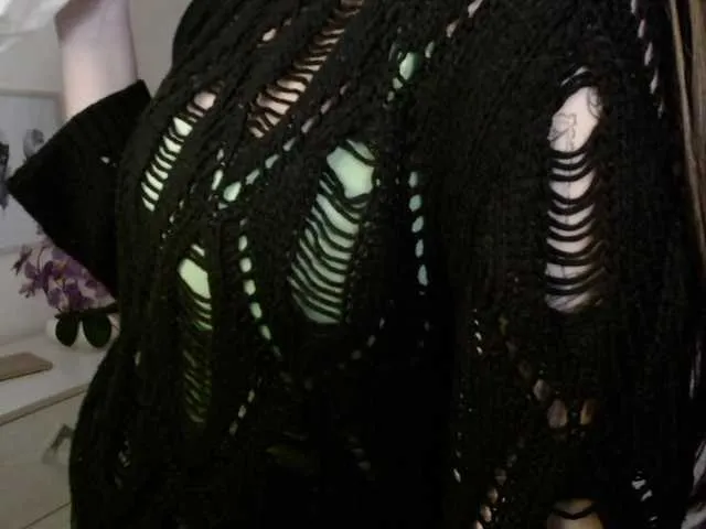 Live sex webcam photo for perfectJulie #292075933