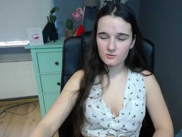 Live sex webcam photo for perfectKate #277394141