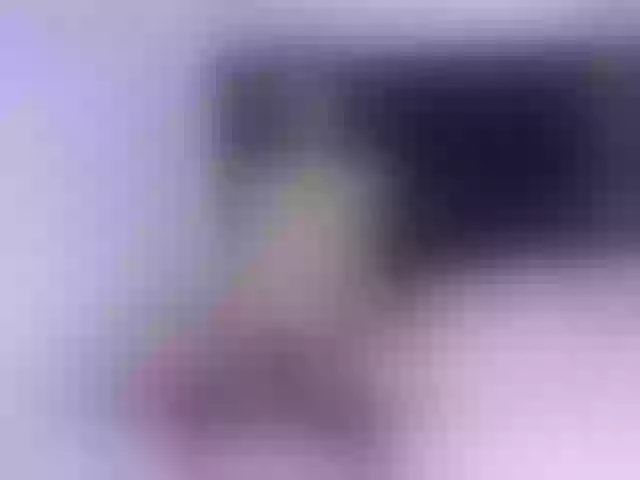 Live sex webcam photo for petite-paola #291685468