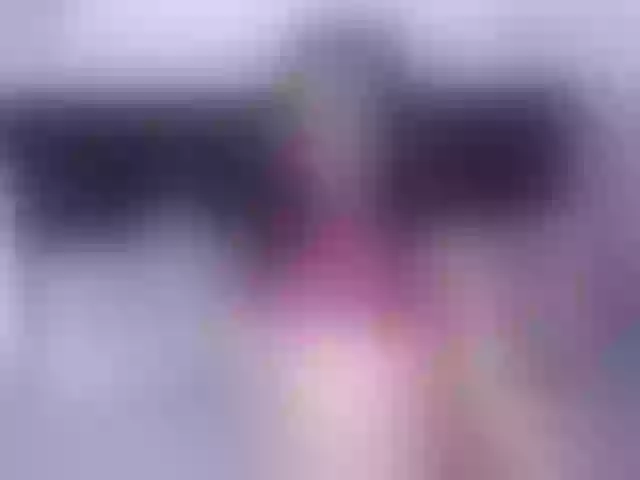 Live sex webcam photo for petite-paola #292045282