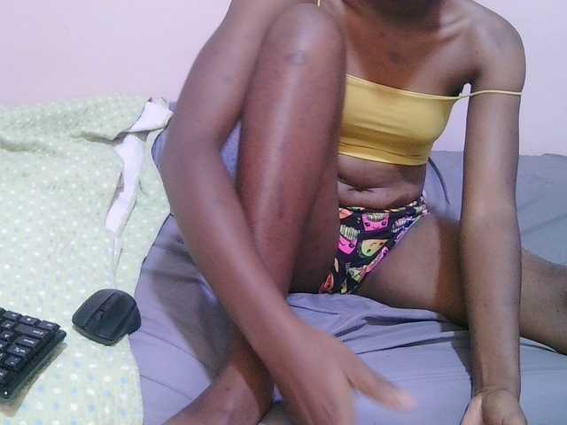 Live sex webcam photo for petite-tasha #290930124