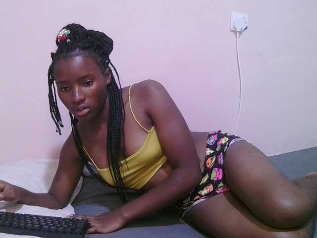 Live sex webcam photo for petite-tasha #291010242