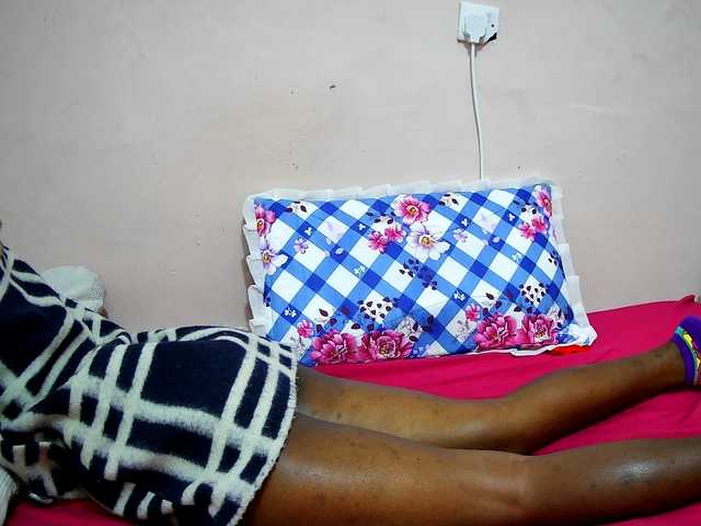 Live sex webcam photo for petite-tasha #291263392