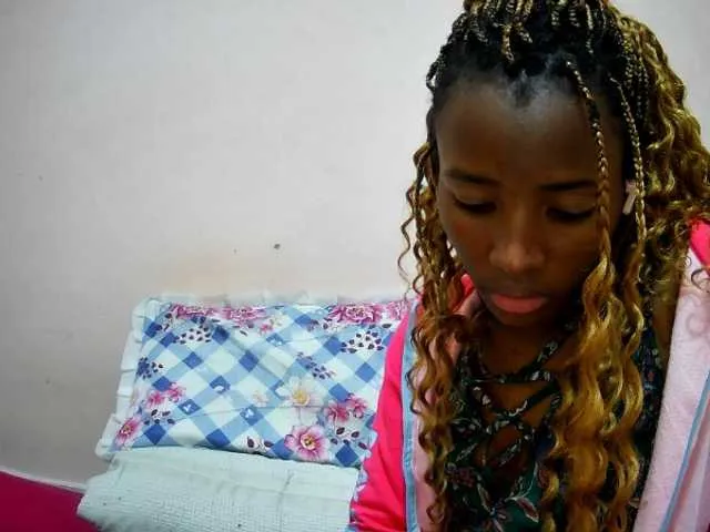 Live sex webcam photo for petite-tasha #291715539