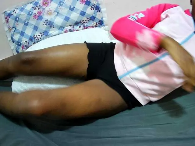 Live sex webcam photo for petite-tasha #291739483