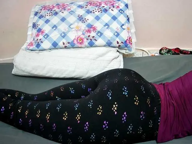 Live sex webcam photo for petite-tasha #291751573