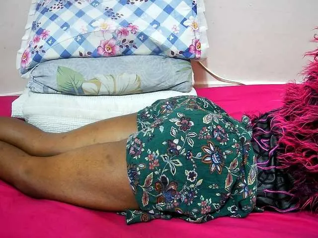 Live sex webcam photo for petite-tasha #291771771