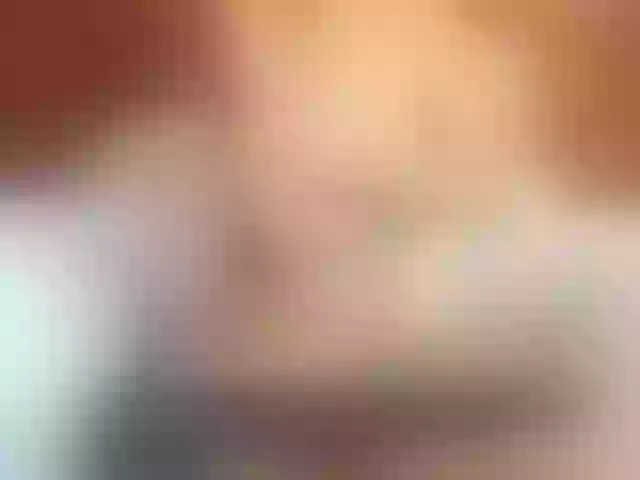 Live sex webcam photo for petiteamor #290462749