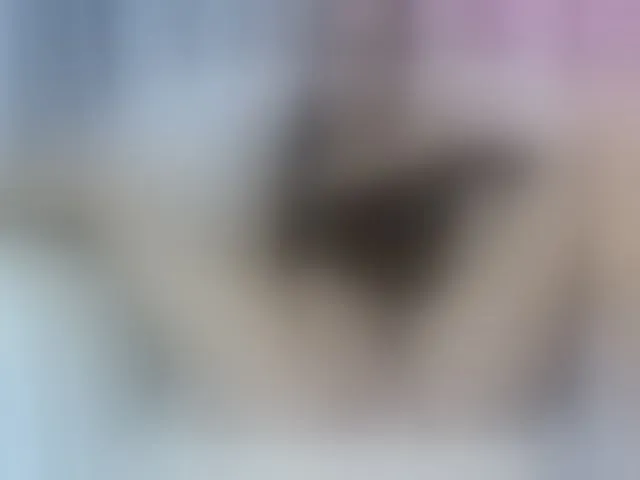 Live sex webcam photo for petiteamor #291012354