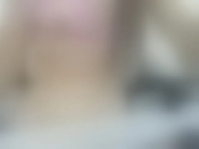 Live sex webcam photo for petiteamor #291631893