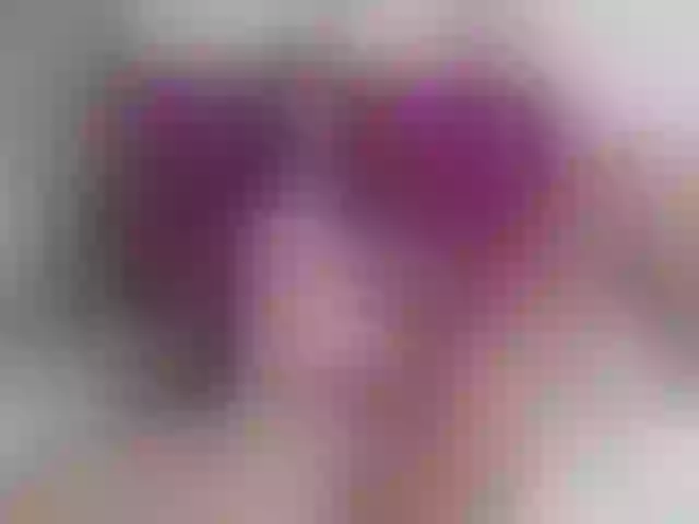 Live sex webcam photo for petiteamor #292179466