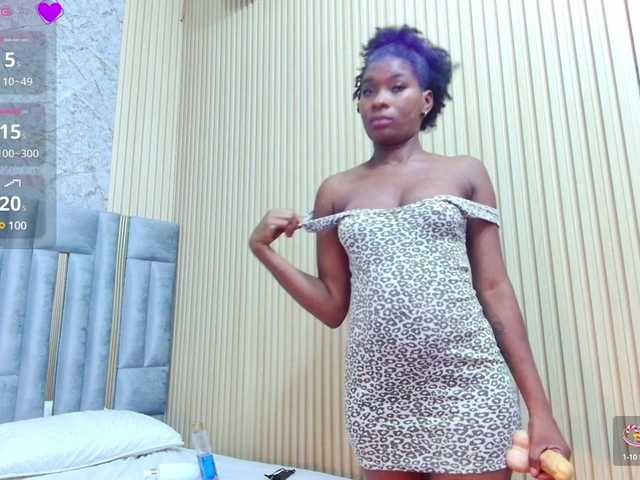 Live sex webcam photo for petitelittleebony #290994366