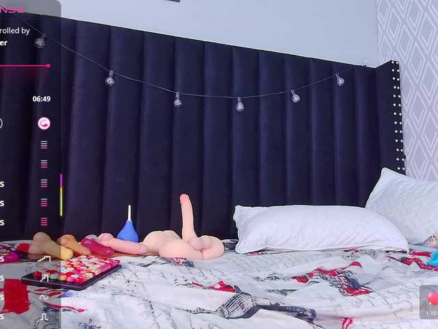 Live sex webcam photo for petitelittleebony #291328883