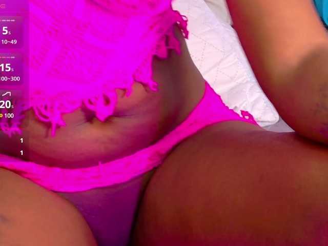 Live sex webcam photo for petitelittleebony #291361156