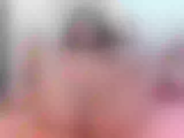Live sex webcam photo for petitte27 #288059351