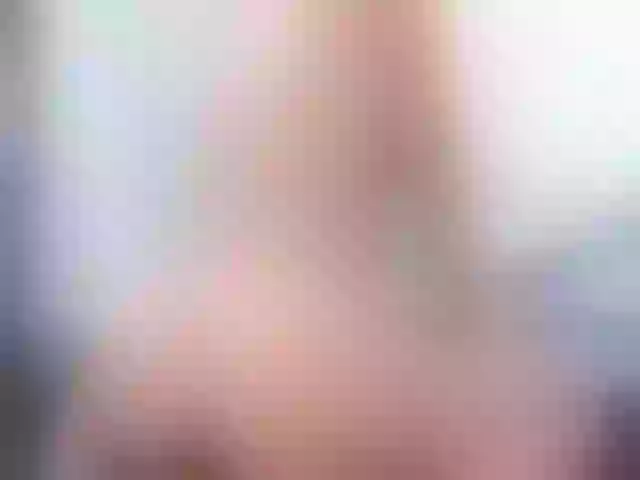 Live sex webcam photo for petitte27 #288059369