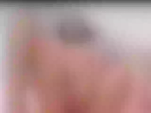 Live sex webcam photo for petitte27 #288059371