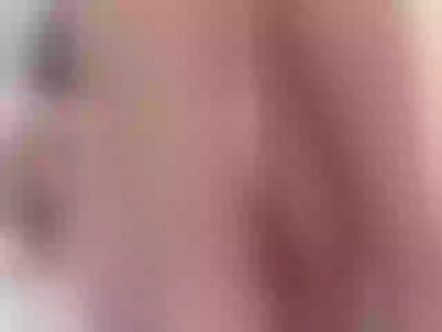 Live sex webcam photo for petitte27 #288059387