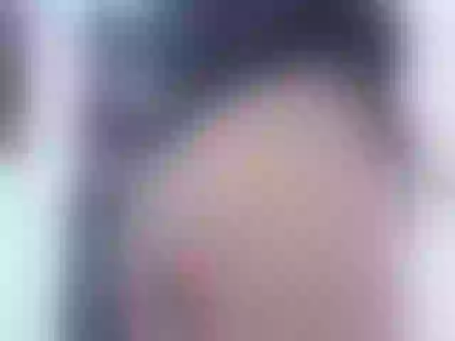 Live sex webcam photo for petitte27 #288059392