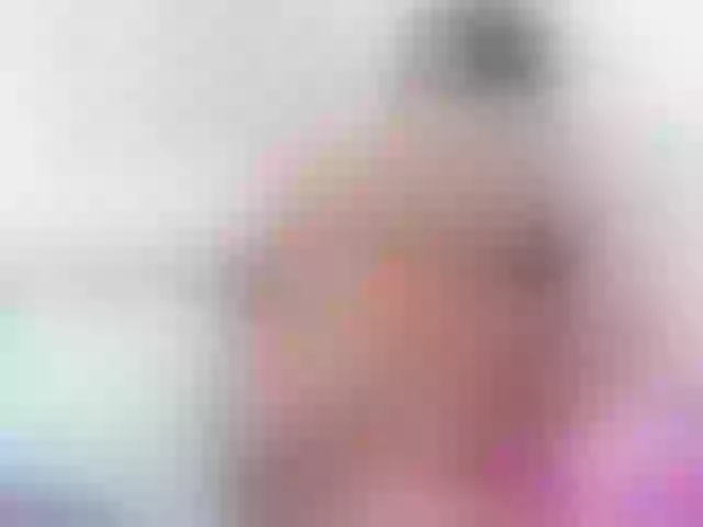 Live sex webcam photo for petitte27 #288059409