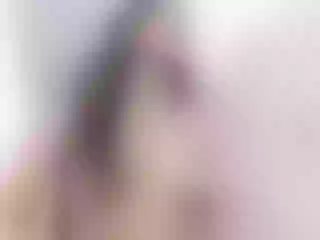 Live sex webcam photo for petitte27 #288059443