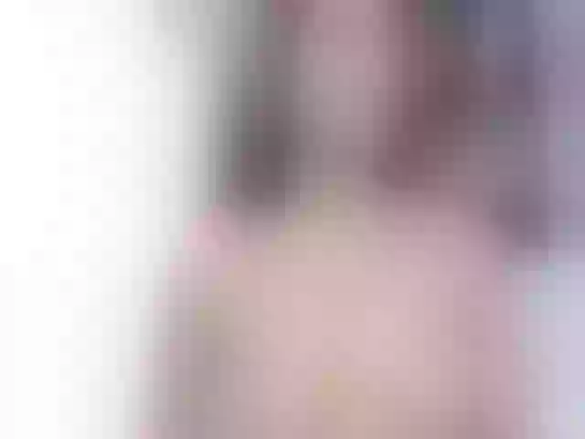 Live sex webcam photo for petitte27 #288059446