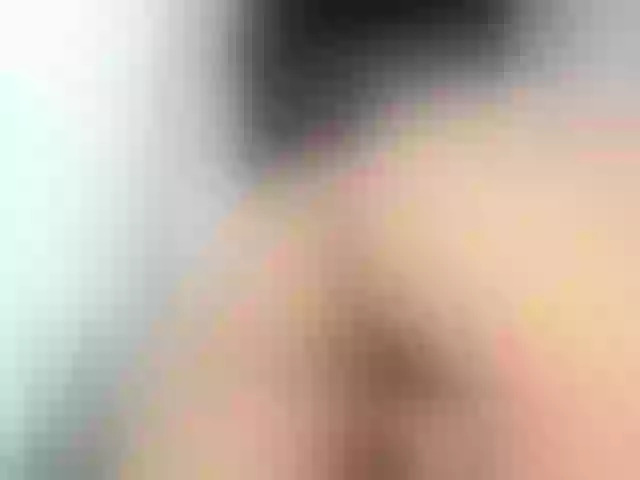 Live sex webcam photo for petitte27 #288059495