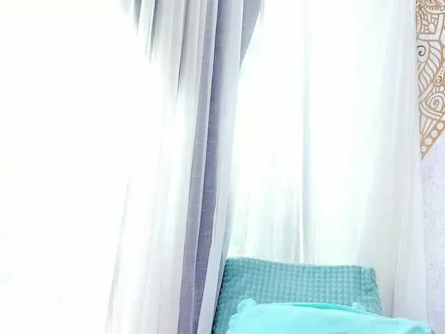 Live sex webcam photo for petitte27 #288059518