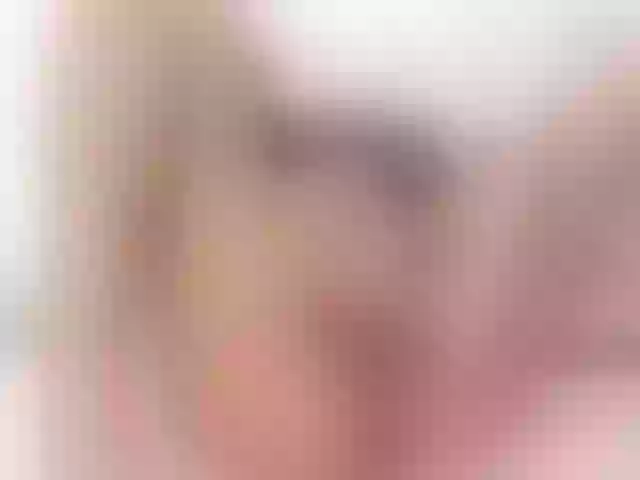Live sex webcam photo for petitte27 #288059520