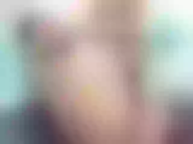 Live sex webcam photo for petitte27 #288059552