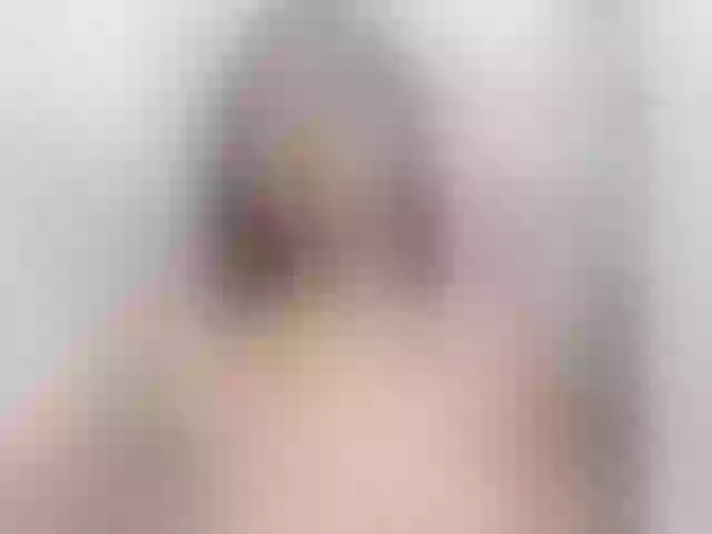 Live sex webcam photo for petitte27 #288059557