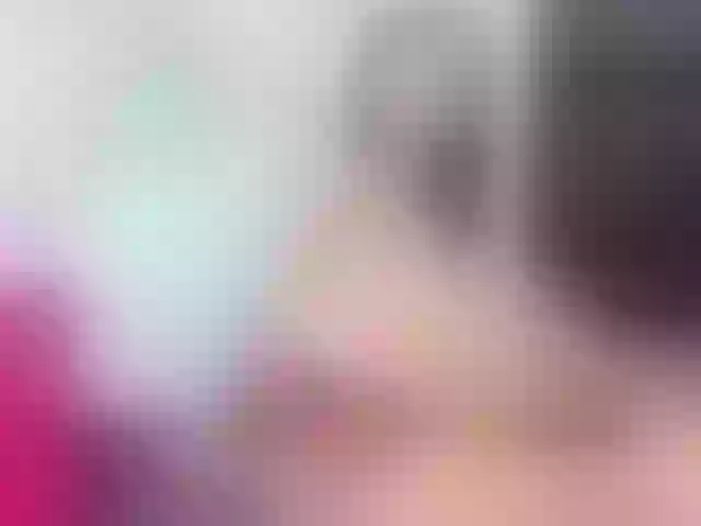 Live sex webcam photo for petitte27 #288059626