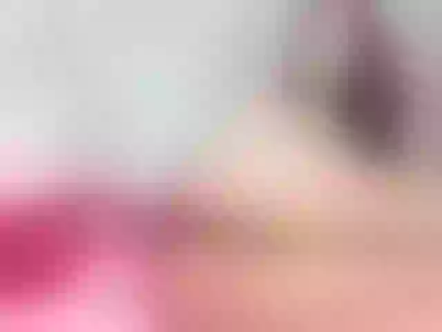Live sex webcam photo for petitte27 #288059633