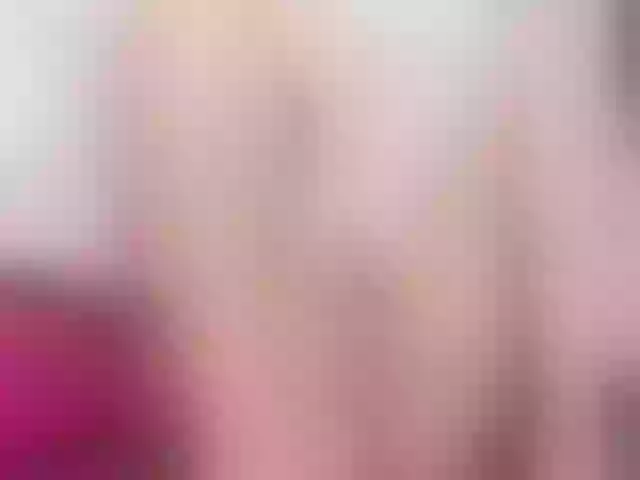 Live sex webcam photo for petitte27 #288059634