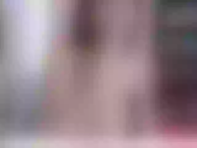 Live sex webcam photo for petitte27 #290023169
