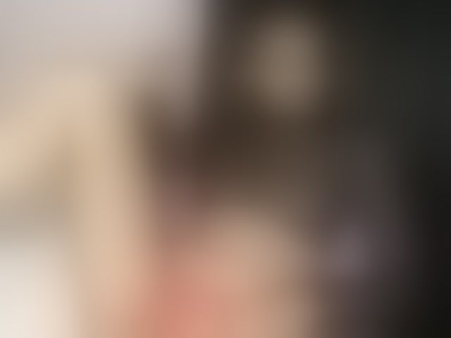 Live sex webcam photo for petittegoddess254 #293947059