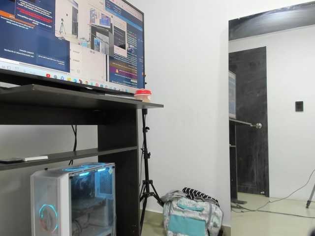 Live sex webcam photo for peyton-wat #291878594