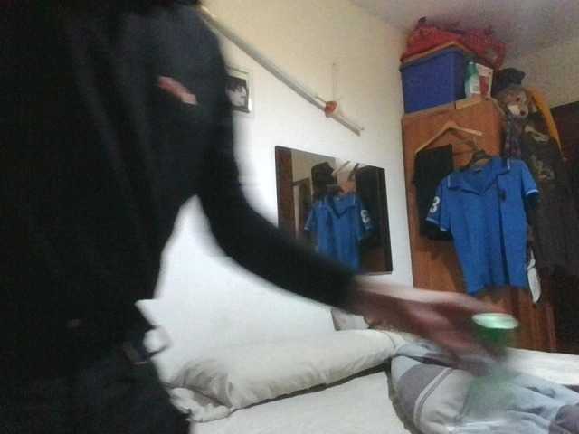 Live sex webcam photo for pikarin #292105936