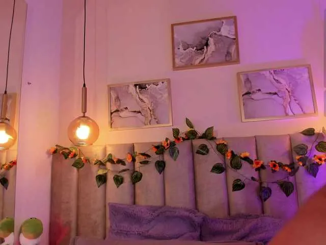 Live sex webcam photo for pikayle #291445370