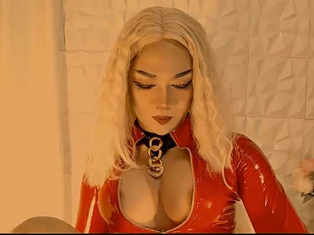 Live sex webcam photo for pinaydragqueenx #292367074