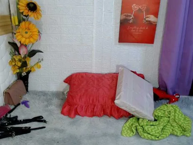 Live sex webcam photo for pinayfria #276796472