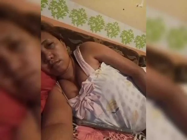 Live sex webcam photo for pinaymaniac69 #290698953