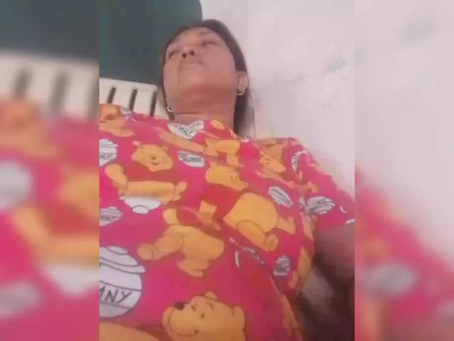 Live sex webcam photo for pinaymaniac69 #291251396