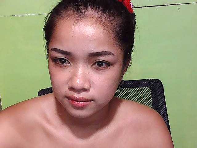 Live sex webcam photo for pinaysweet13 #275554262